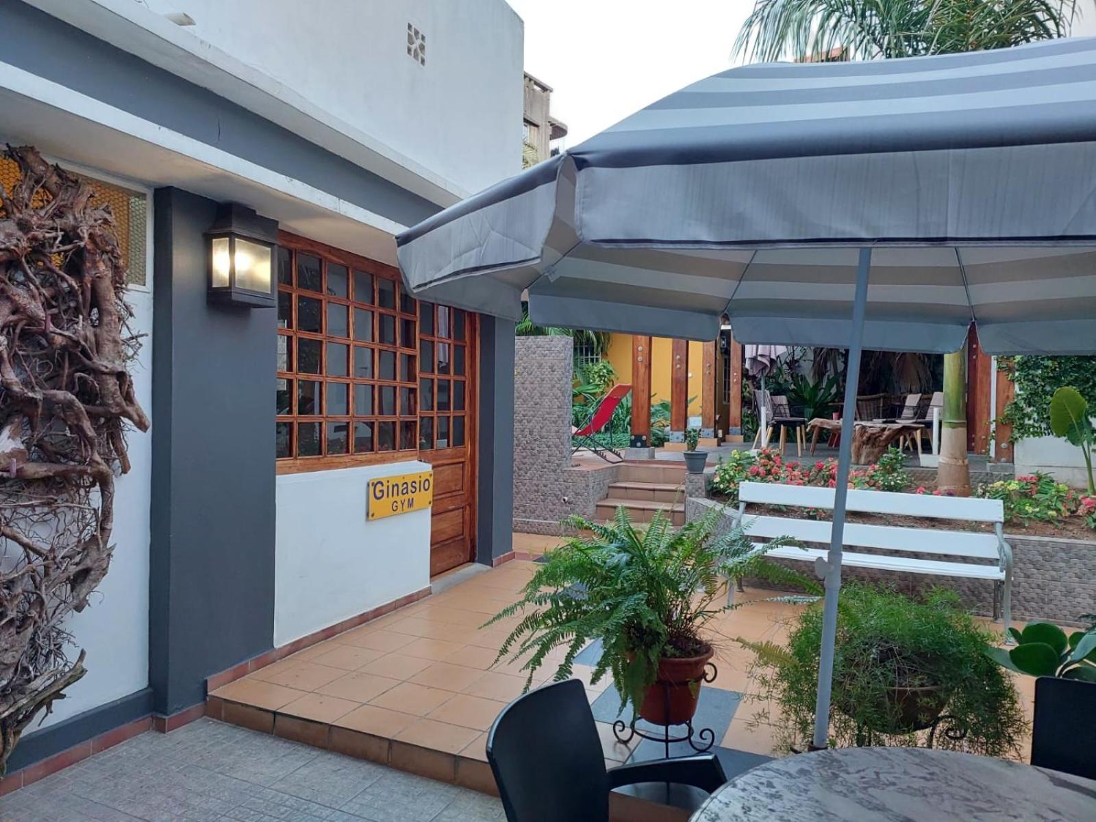 Palmeiras Guest House Maputo Exterior photo