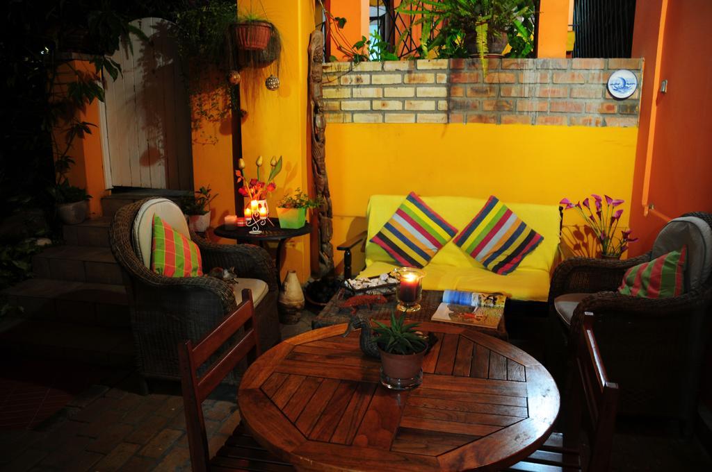 Palmeiras Guest House Maputo Exterior photo