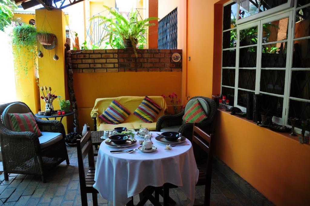 Palmeiras Guest House Maputo Exterior photo