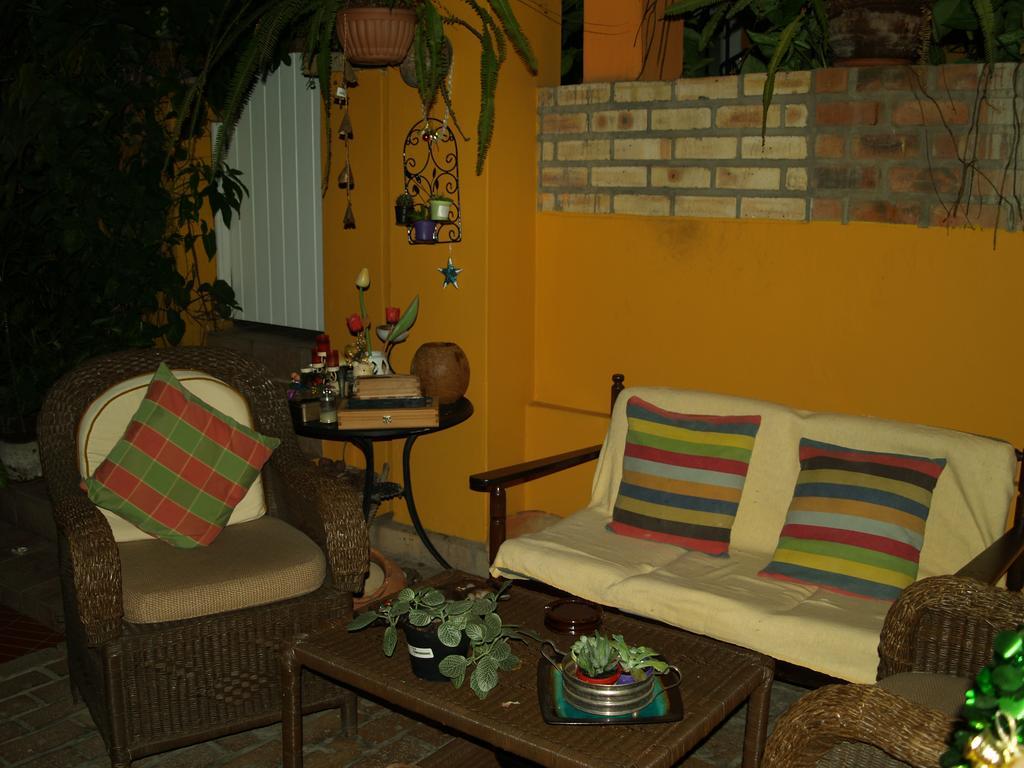 Palmeiras Guest House Maputo Exterior photo